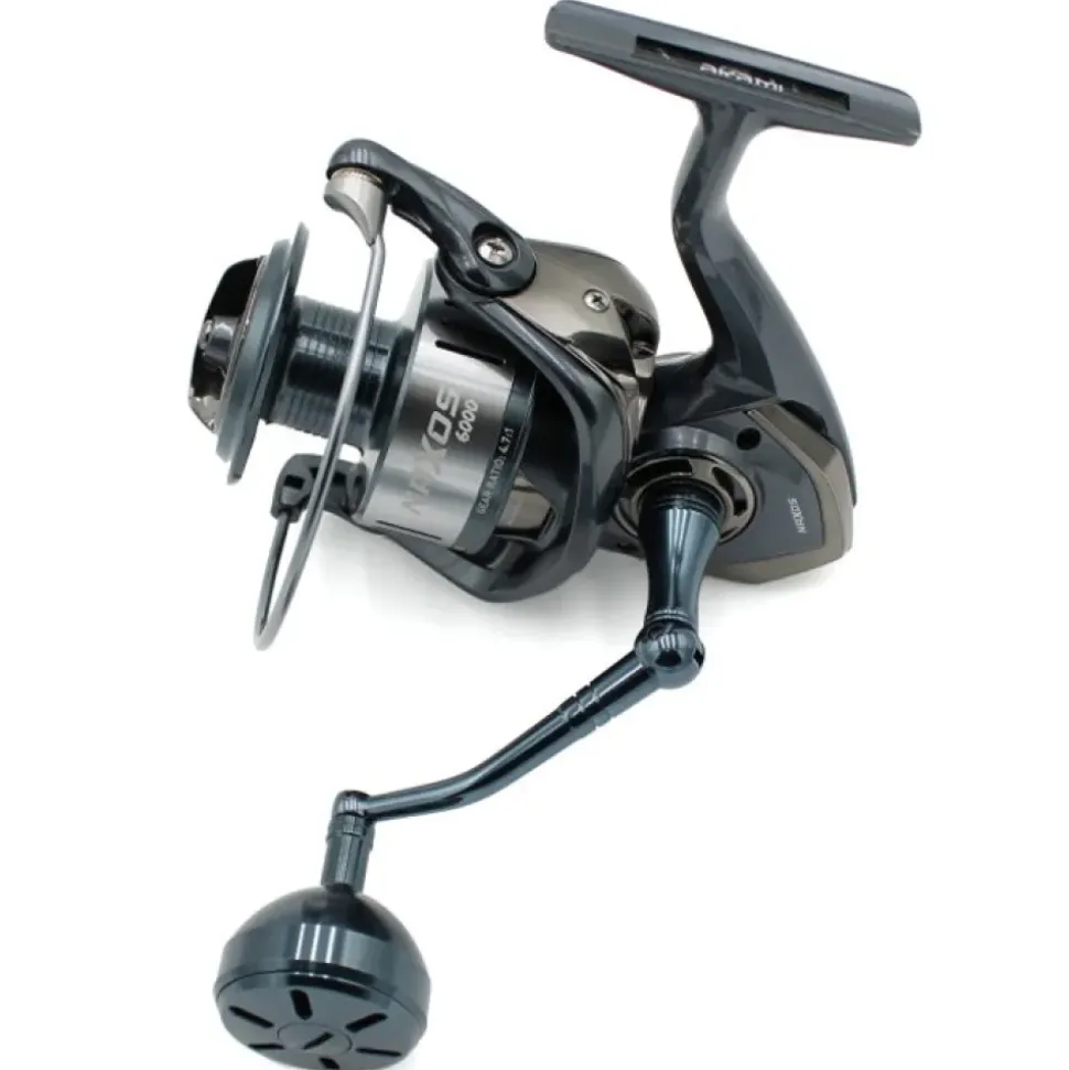 Akami Carrete de jigging Naxos