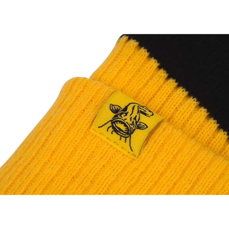 Black Cat Sombrero Bobble